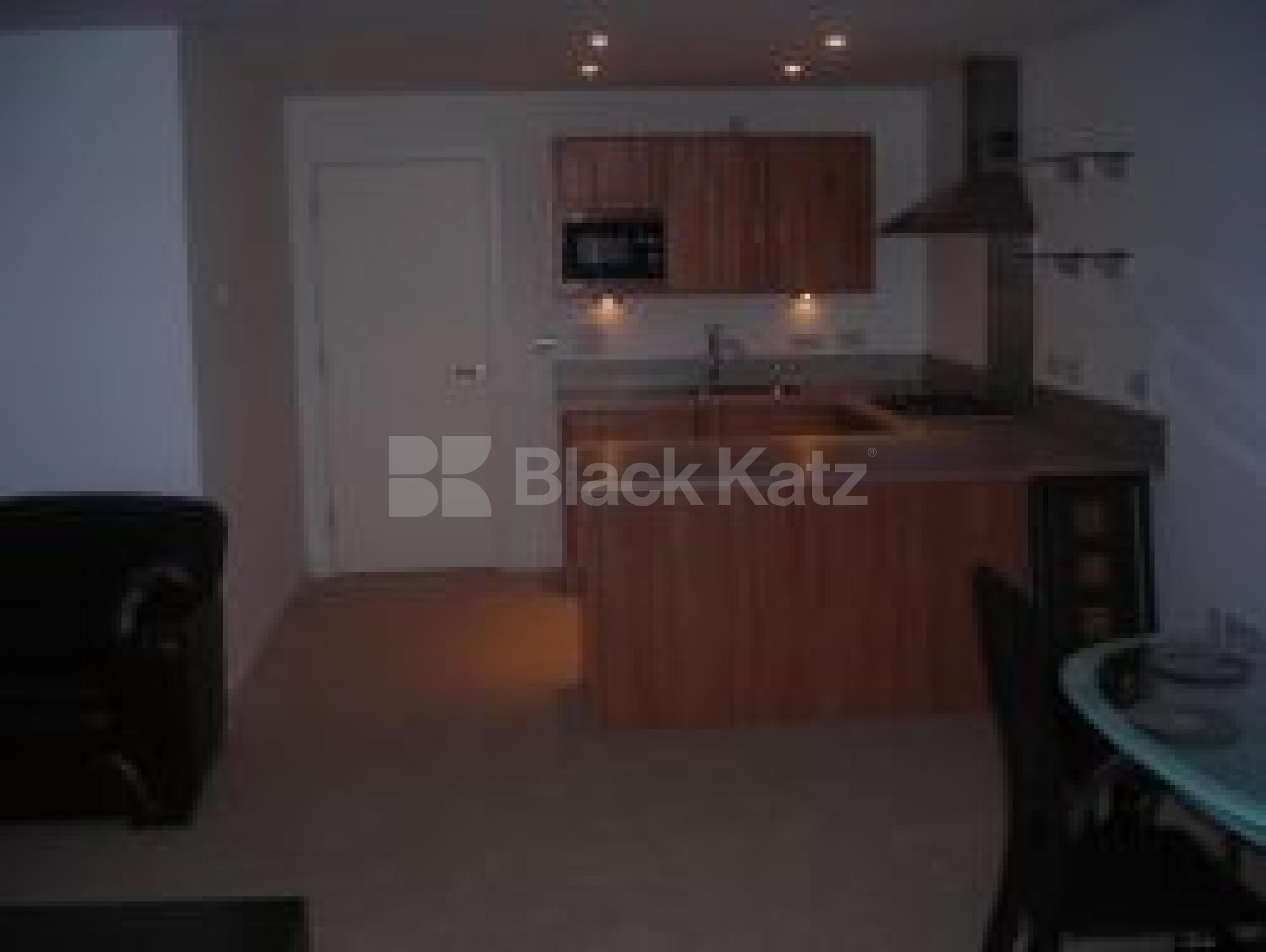 			2 Bedroom, 1 bath, 1 reception Flat			 Eden Grove, HOLLOWAY N7 N7